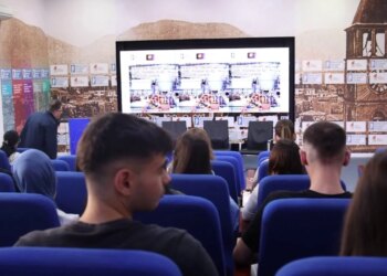 UET hap program aviacioni: licencë europiane për teknikët e avionëve, kërkesa globale do të rritet edhe më shumë