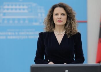 Udhëzimi për trajtimin hormonal në QSUT, zv.ministrja e Shëndetësisë: Dokument orientues që nuk rekomandon nisjen në fëmijëri