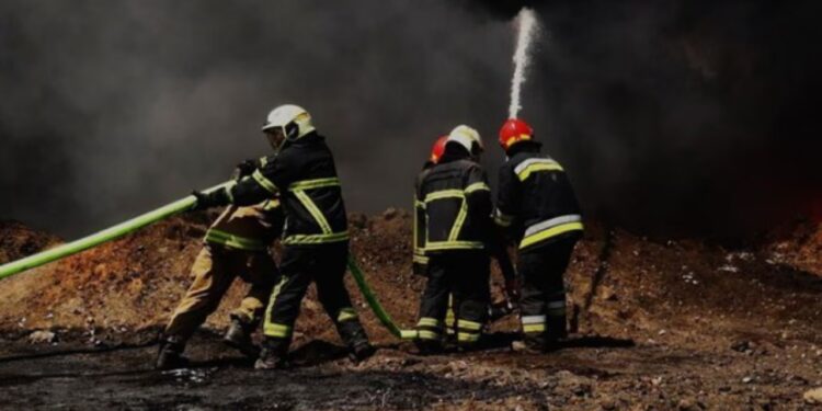 Ukraina nën sulm, thotë Zelensky: Rusia godet infrastrukturën civile dhe hekurudhore