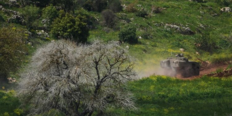 Ushtria izraelite nis operacionet tokësore në Liban dhe kalon Vijën e Verdhë të armëpushimit 45-ditor