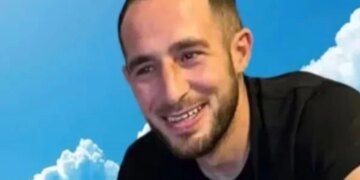 Vdekja tragjike e 30-vjeçarit shqiptar në MB, i pastrehë, fjetonte në kosh dhe u copëtua nga kamion plehrash