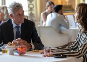 Vdes aktori i Emily in Paris Pierre Denis, 69 vjeç, pas një sëmundjeje të rëndë
