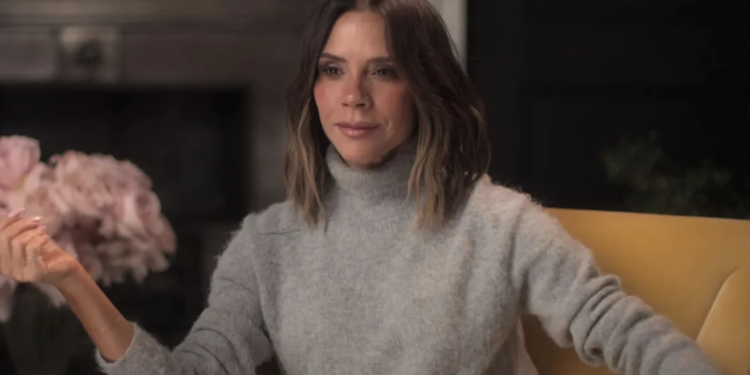 Victoria Beckham: Nuk kam ndërmend të ndalem, flet hapur për punën dhe krizën financiare