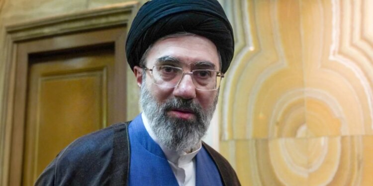 Zëdhënësi i Shëndetësisë iraniane reagon ndaj spekulimeve për gjendjen shëndetësore të Khameneit: Asgjë serioze, ka agjëruar gjatë Ramazanit