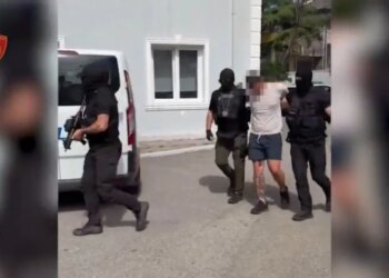 22-vjeçari i akuzuar për tentativë vrasje në Spanjë kapet në Shëngjin, pritet ekstradimi