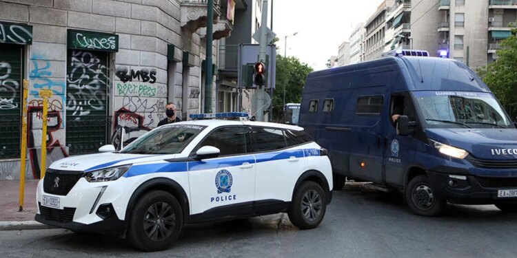 47-vjeçari shqiptar i dënuar për trafik droge arratiset nga burgu Koridhalos në Athinë
