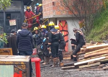 7 punëtorë humbin jetën pas shpërthimit në minierën e qymyrit në Kolumbi
