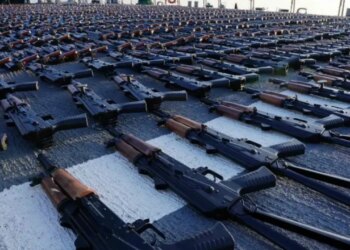 Alarm në Europë: dyshime që armët nga lufta në Ukrainë përfundojnë te krimi