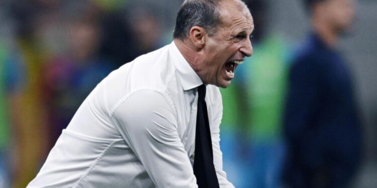 Allegri drejt zgjidhjes së kontratës me Milanin, gati të nënshkruajë me Napolin dhe takohet me Drejtorin Sportiv Manna