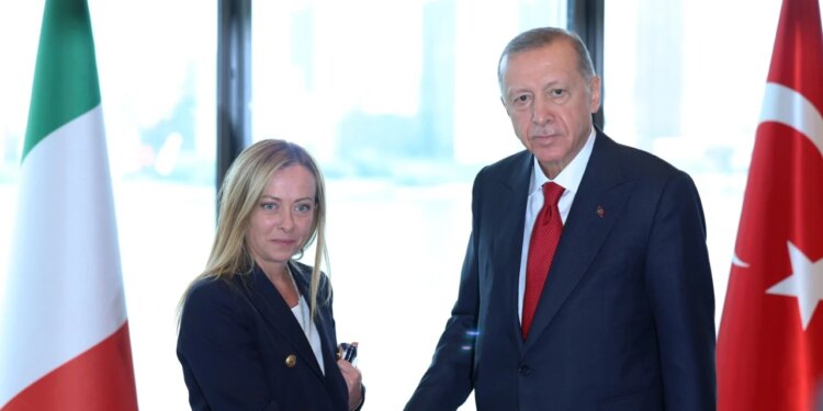 Analiza italiane: Sfida Italisë dhe Turqisë për Tiranën — Shqipëria midis dy kokave në samitin e NATO-s