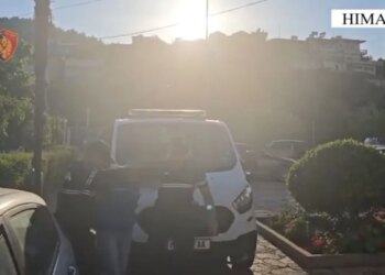 Arrestohet 37-vjeçari nga Kruja, i dyshuar për vjedhje në banesa dhe biznese në Himarë