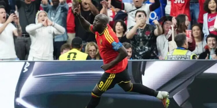 Askush më parë si ai: Romelu Lukaku hyn nga stoli dhe arrin një statistikë historike në Botëror