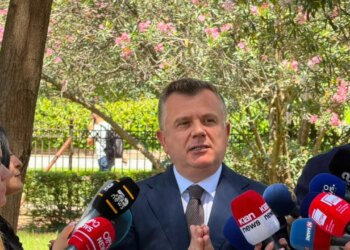 Balla për Spiropalin: Kollaj t’u sillesh protestave të sotme fjalë boshe e konspiracione; s’ka ardhur, do ta dëgjoj