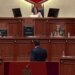 Balliu përplaset me zv.kryetaren e Kuvendit: Me ç’të drejtë më ndërpret fjalën? Spahiu: Nuk mund të flasësh për...