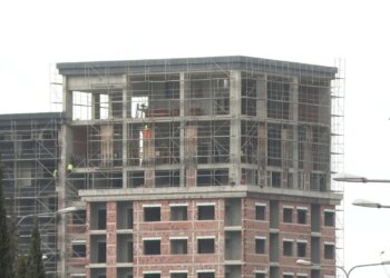 Banesat po shtrenjtohen: çmimet e apartamenteve rriten shumë më tepër se kostot e ndërtimit