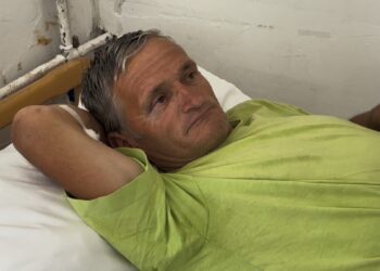 Bashkëshortët u dhunuan me sende forta, Nika rrëfen Mbylle gojën, mos bërtit; ishin 5-6 të maskuar me armë