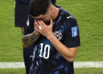 Botërori 2026/ Almiron, viktima e parë e rregullit ‘Vinicius’, foli duke mbuluar gojën