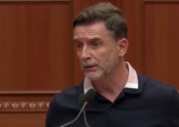 Braçe për protestat: Unë nuk kam famën tënde, Sali; nuk e ndërroj qëndrimin, aty ka përfitues banalë politikë