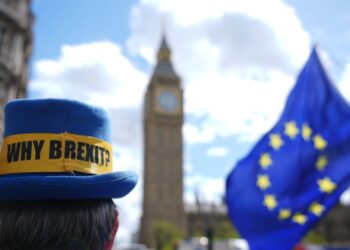 Britania u bë Anglia e Vogël pas Brexit, një vend që ka negociuar me veten dhjetë vjet
