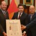 Ceremoni e veçantë në Nju Jork ku ish-kryeministri shqiptar i Malit të Zi nderohet me titullin Qytetar Nderi