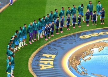 Çmenduria e Botërorit 2026: Favoritët e mëdhenj jashtë, kush vazhdon rrugën drejt trofeut