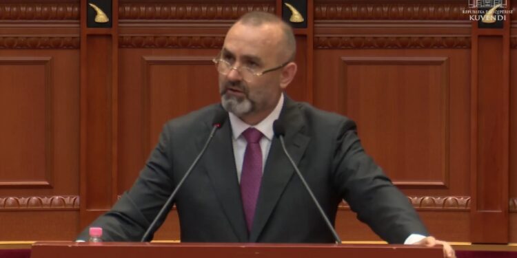 Dhomat e Specializuara të Kosovës: Kur dyshimi prek vetë gjykatën