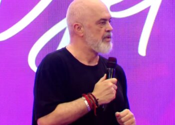 Do ishim të parët për paga po të mos ikte projekti në Tivat — Rama: Ne çfarë jemi, budallenj?