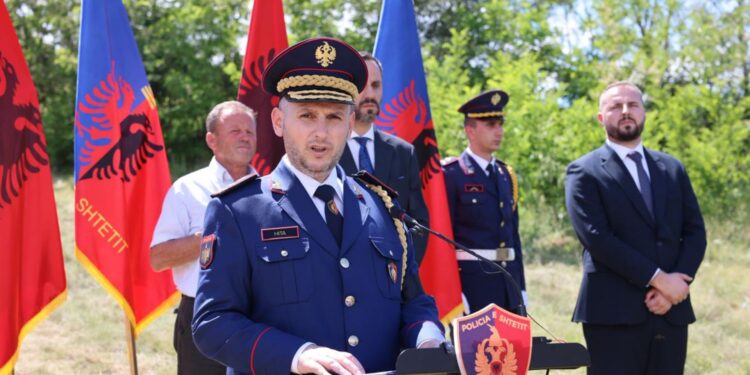 Drejtori i Policisë Skënder Hita për vrasjen e efektivit në Maliq: Lamtumirë, Heroi ynë!