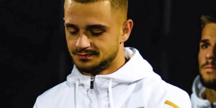 Fatjon Bunjaku, 22-vjeçari nga Kosova që kaloi te Elbasani një vit më parë, humbi në aksidentin tragjik Prishtinë-Mitrovicë