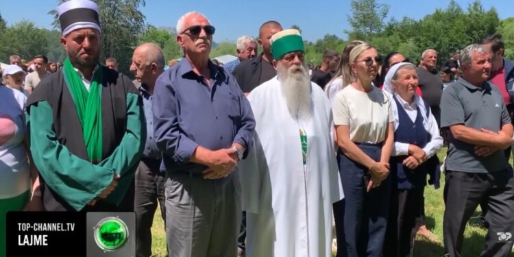 Festa e Ballem Sulltanit: qindra nga e gjithë Shqipëria në pelegrinazhin e Martaneshit