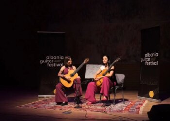 Festivali i Kitarës, që një muaj shërbeu si platformë për promovim, u mbyll me koncertin e artistëve spanjollë
