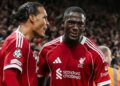 Florentino Perez ka gati dhuratën e parë për Mourinhon: Reali shumë pranë firmës me mbrojtësin e Liverpool-it