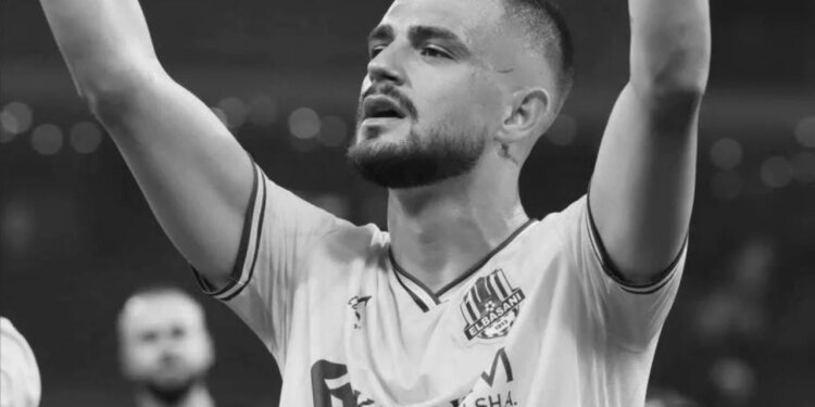 Futbolli shqiptar në zi: Ndahet nga jeta sulmuesi i Elbasanit, Fatjon Bunjaku, në moshën 22-vjeçare