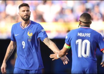 Giroud uron Mbappe që mori fronin si shënuesi më i mirë i Francës: Ia dole mbanë, e meriton
