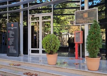 Gjykata e Korçës shpalli Violand Bracellarin, i akuzuar për plagosje të lehtë me dashje, autor i masakrës Maliq