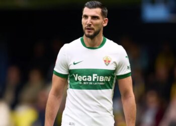 Gjykata spanjolle dënon me 8 vjet burg ish-futbollistin e Sevillas për sulm seksual