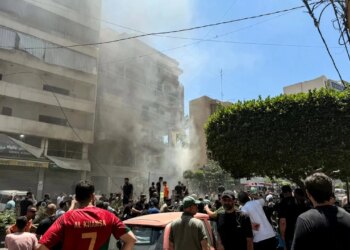 Goditet bastioni i Hezbollahut në Dahiyeh; tensionet rrezikojnë armëpushimin e brishtë mes Izraelit dhe Libanit