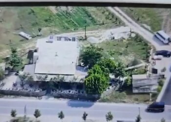 Goditet grup kriminal në Vlorë, arrestohen gjashtë persona; sekuestrohen armë, automjete dhe para