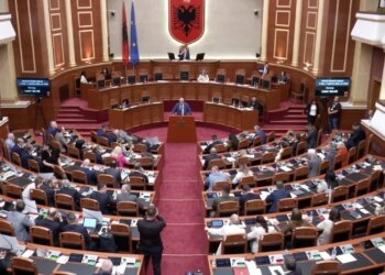Heqja e non gratës për Berishën nga SHBA, Tritan Shehu: Mësim historik, e vërteta fitoi