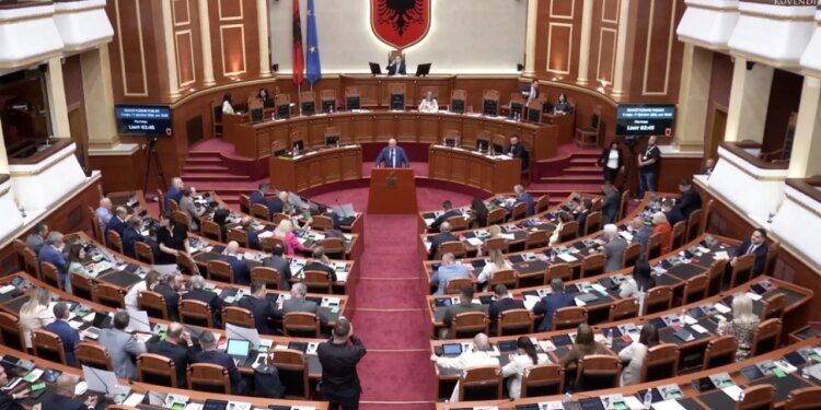 Heqja e non gratës për Berishën nga SHBA, Tritan Shehu: Mësim historik, e vërteta fitoi
