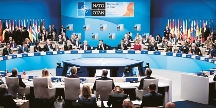 Holanda paralajmëron se Rusia mund të sulmojë vendet e NATO-s pas përfundimit të luftës në Ukrainë