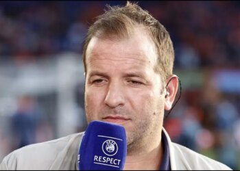 I ngadaltë si Boeing 747 Van Der Vaart sulmon Van Dijk, Klopp: Nuk ia vlen ta përmendësh emrin
