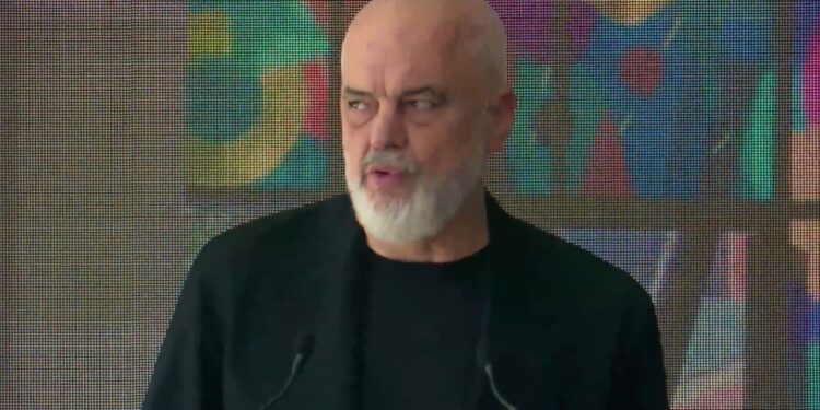 Inaugurohet Materniteti Mbretëresha Geraldinë—Rama: Kanalet e llumit të ryshfetit nuk ndotin pastërtinë e bluzave tuaja të bardha