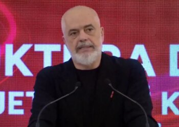 Infrastruktura nëntokësore në zonat urbane — Rama: Do të pastrojmë qytetet nga “merimangat” e kabllove