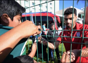 Irani jep tjetër paralajmërim: kërcënon të braktisë ndeshjen në rast protestash ndaj drejtuesve