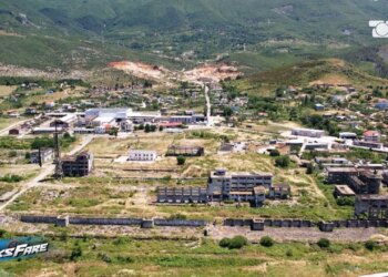 Ish-Uzina Superfosfatit Laç, bombë mjedisore me 300 mijë ton mbetje rrezikshme, pa roje dhe paga për punonjës fantazmë