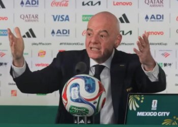 Italia jashtë Botërorit, Infantino ironizon: Kualifikohesh me 64 skuadra, apo ndoshta me 208…
