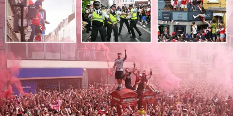 Kaos gjatë festimeve të Arsenalit në rrugët e Londrës: 6 therje me thikë, tre të arrestuar për përdhunim