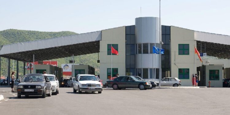 Këshilli i Ministrave miraton në parim marrëveshjen Shqipëri-RMV për pikat e përbashkëta kufitare; zbatimi nis nga Qafë Thana