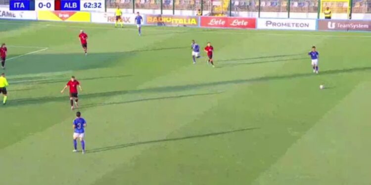 Kombëtarja U21 u mposht nga Italia, kuqezinjtë e vegjël pësuan humbjen e parë pas pesë ndeshjesh
